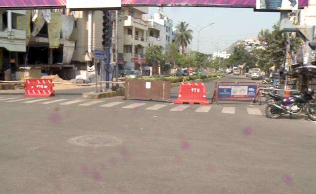 8 containment zones set up in Vanasthalipuram