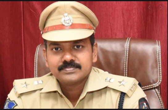 Siddipet CP,BJP state chief reports