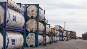 cryogenic oxygen tankers